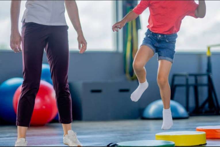 Studio Gimnastyczne – Fitness Dla Dzieci Mama I Dziecko
